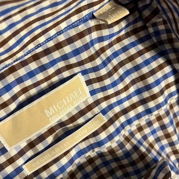 ❤️Michael Kors Button Up - Picture 3 of 4